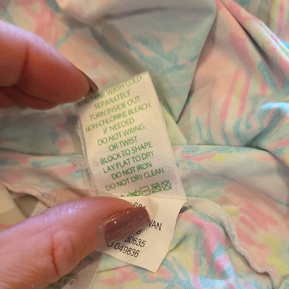 Lilly Pulitzer Tropical Palm Tank Top - Picture 7 of 7